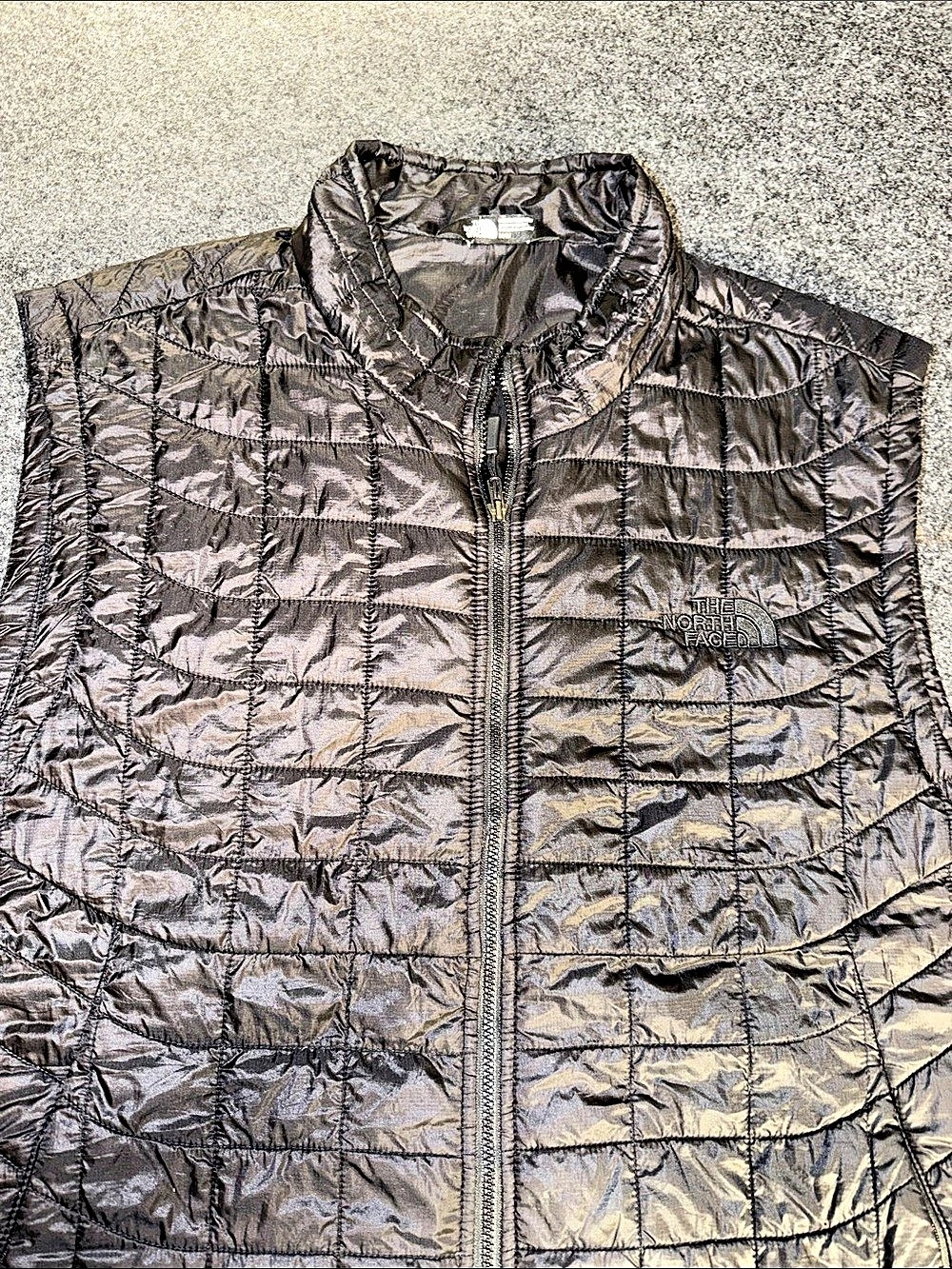 The North Face ThermoBall Vest Unisex Quilted Black Size M Activewear Sporty